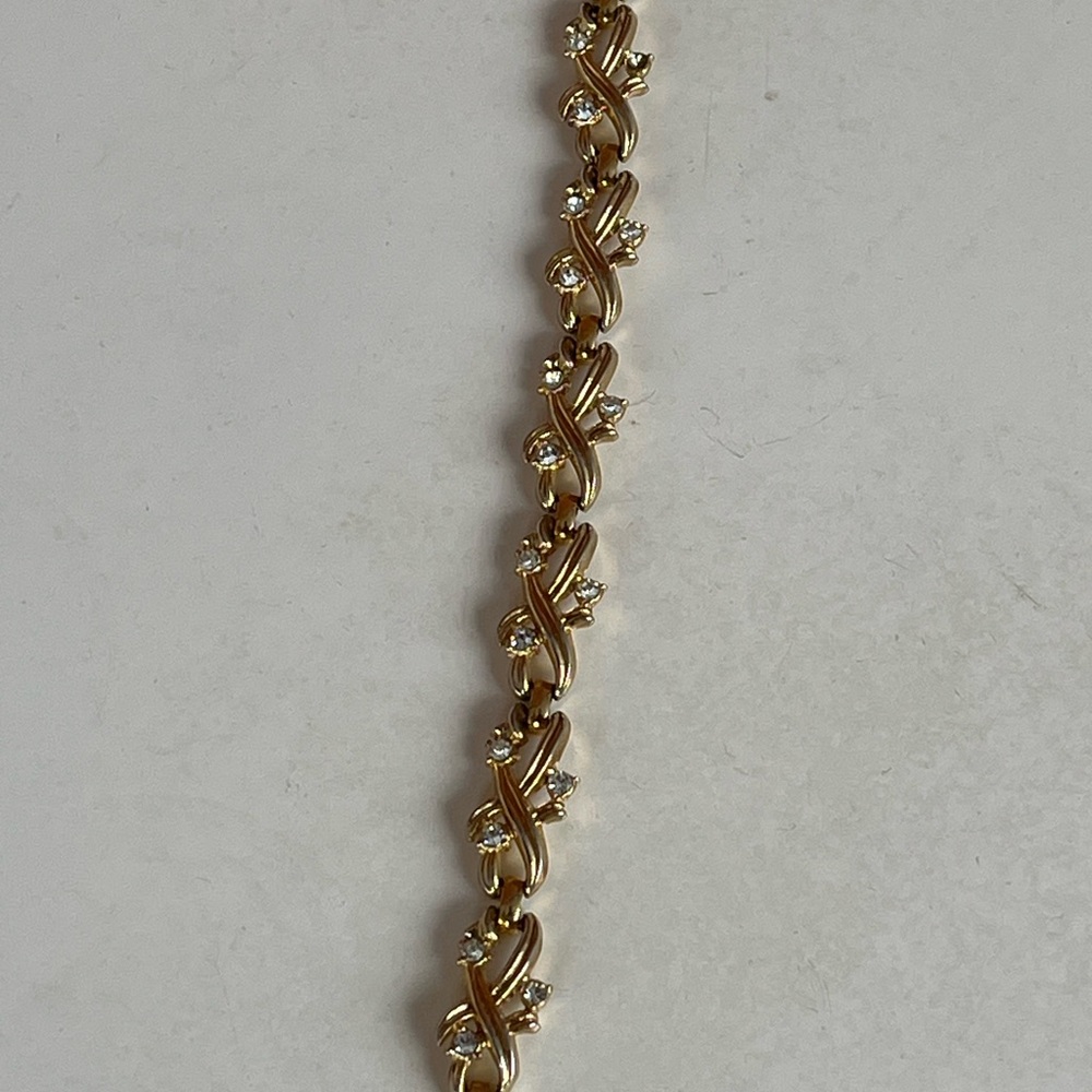 RARE Vintage Trifari chain bracelet, gold tone with dainty rhinestones